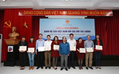 Kế hoạch đào tạo bồi dưỡng năm 2017 triển khai Đề án Bồi dưỡng Kiến thức và Kỹ năng cho CCVC làm công tác HNQT của các Bộ, ngành, địa phương